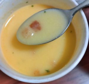 味の素クノールカップスープ塩分40%カット　クルトン
